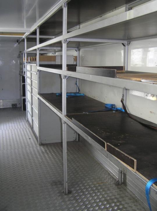 Robôs industriais-23