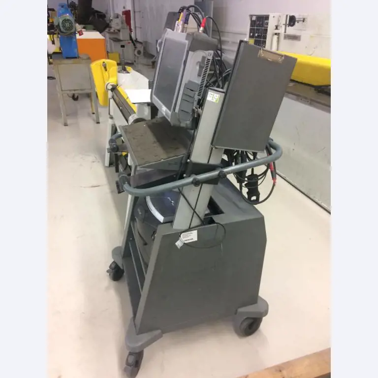 Prumyslových robotu-2