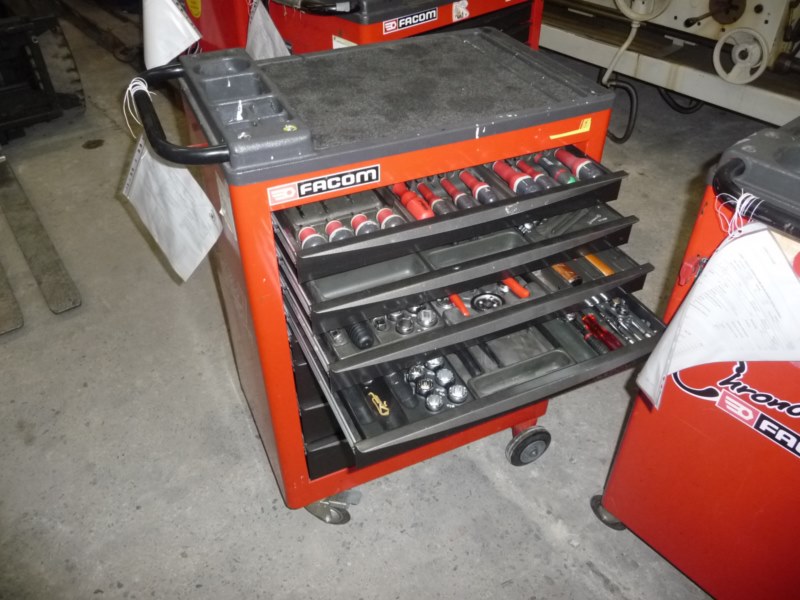 Prumyslových robotu-2