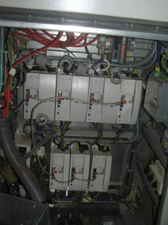 metal working machinery and industrial robots-4