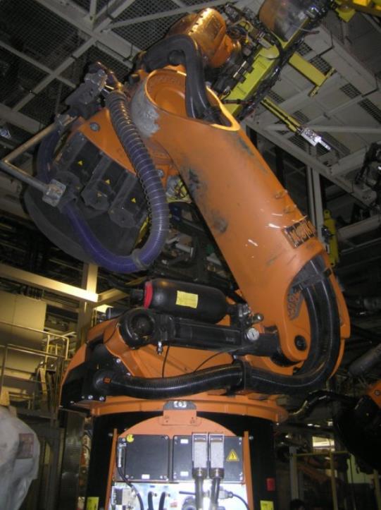 metal working machinery and industrial robots-6