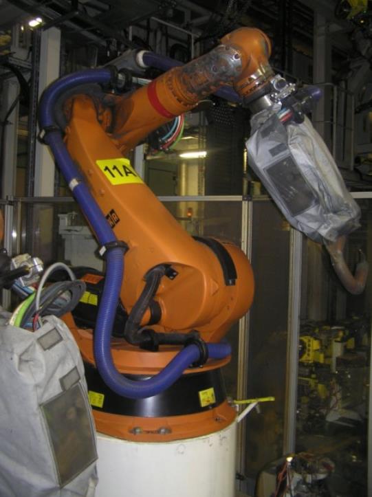 metal working machinery and industrial robots-8