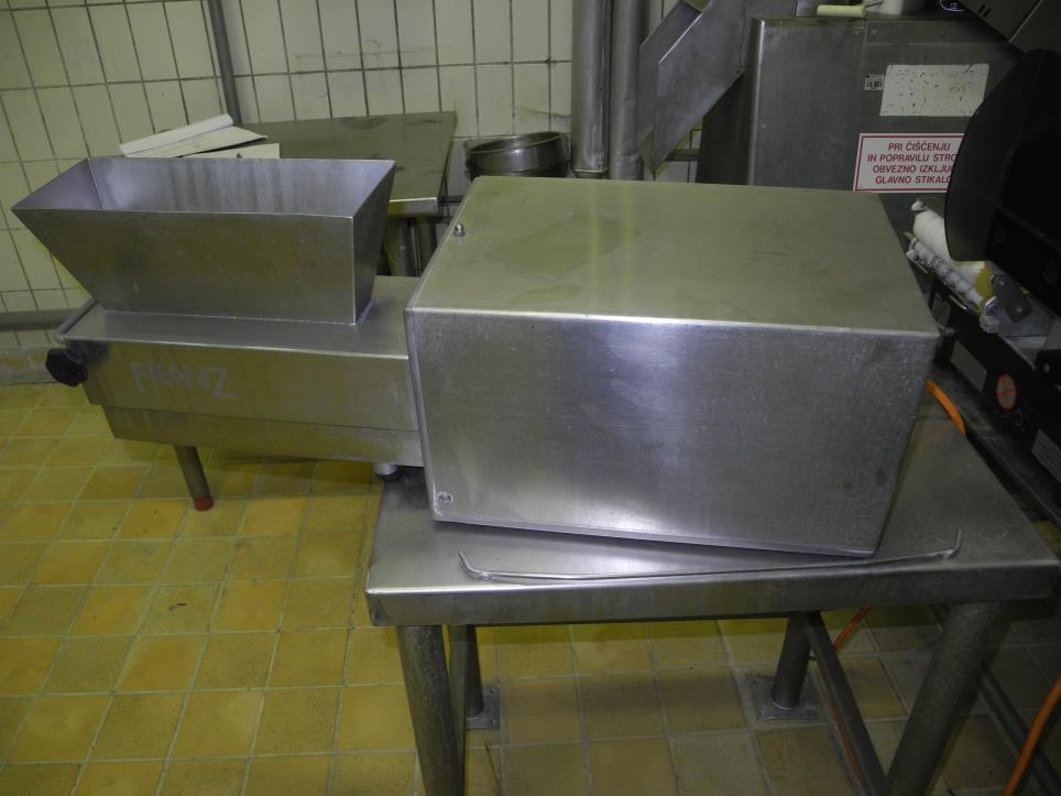 
Meat processing machines 
-1