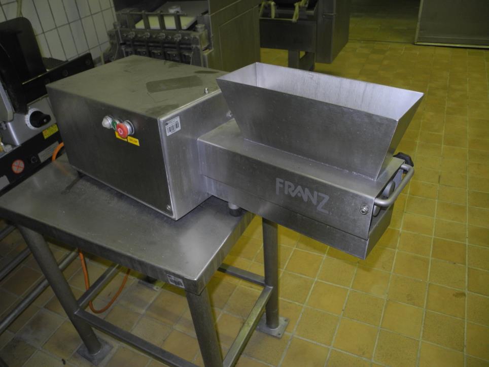 
Meat processing machines 
-2