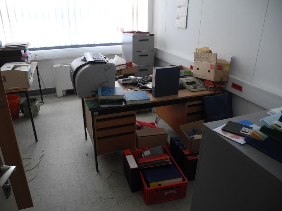 
Meat processing machines 
-1