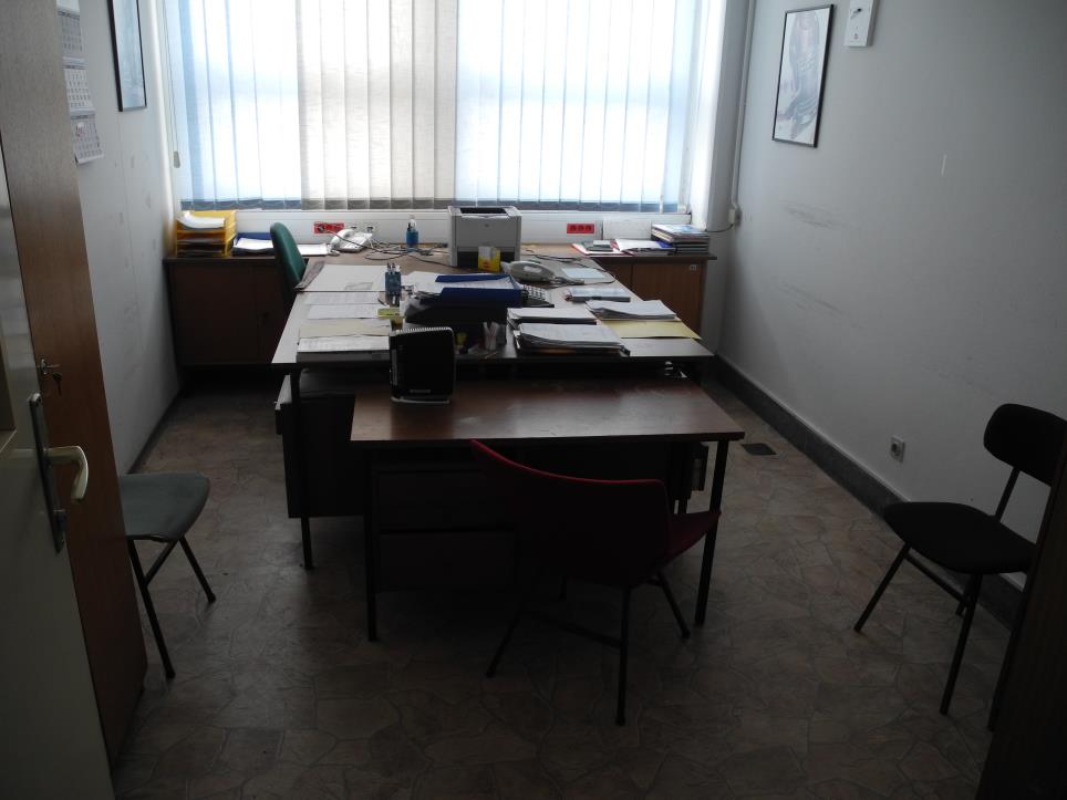 
Meat processing machines 
-2