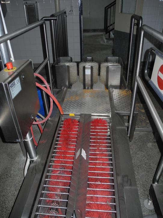 
Meat processing machines 
-3