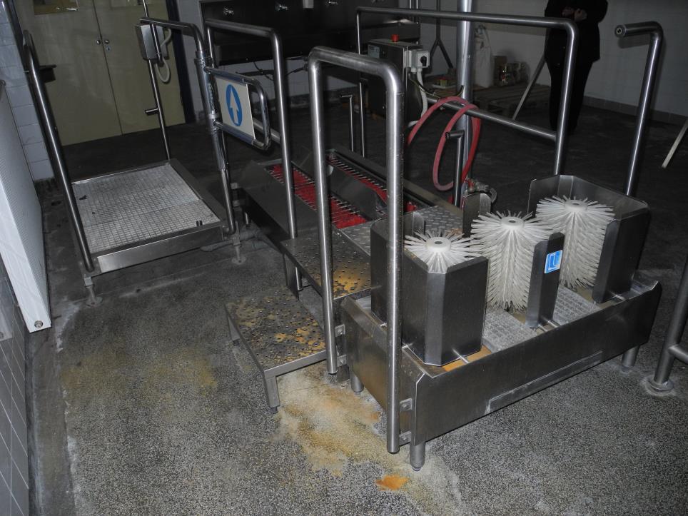 
Meat processing machines 
-4