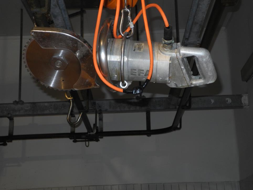 
Meat processing machines 
-2