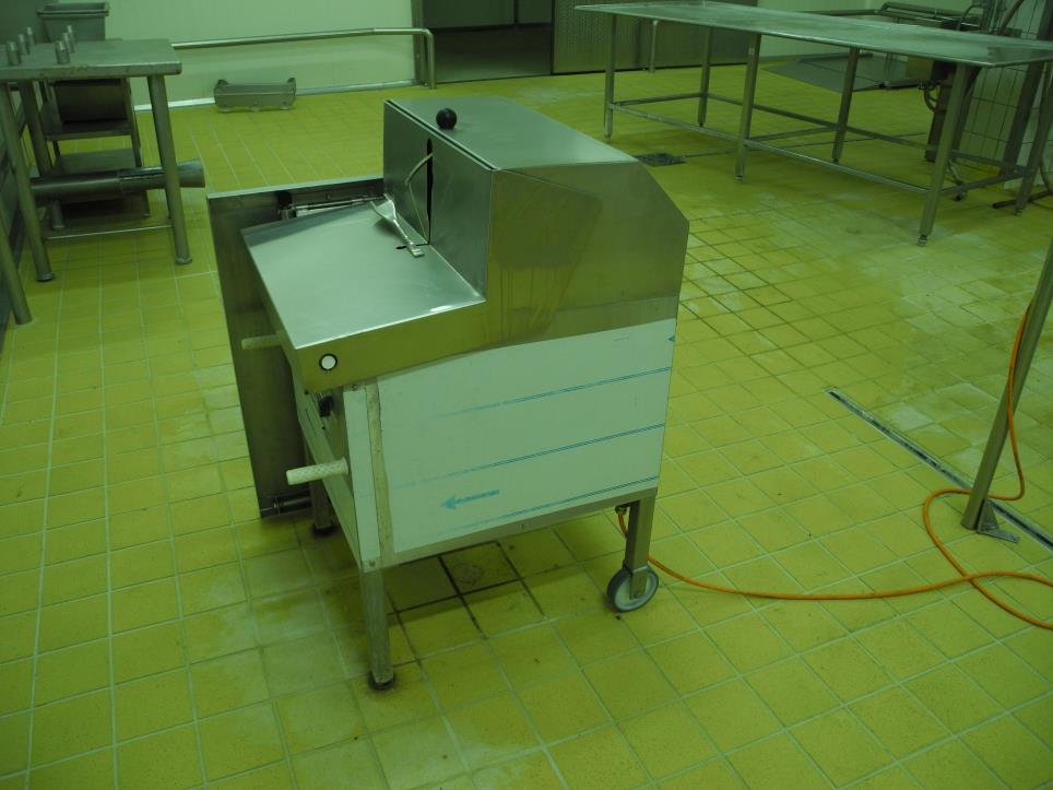 
Meat processing machines 
-4