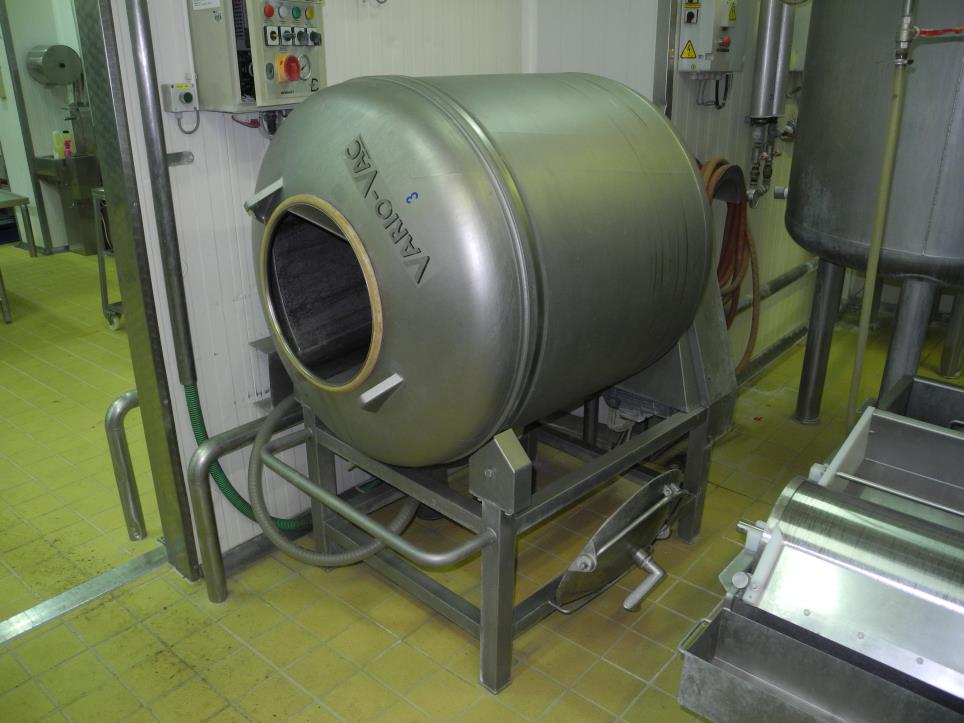 
Meat processing machines 
-1