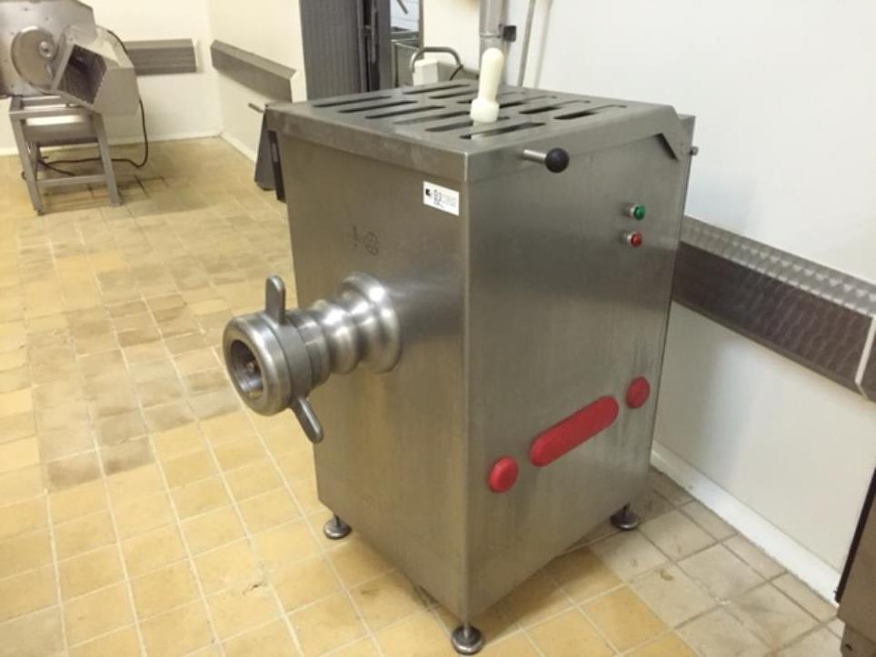 
Meat processing machines -1