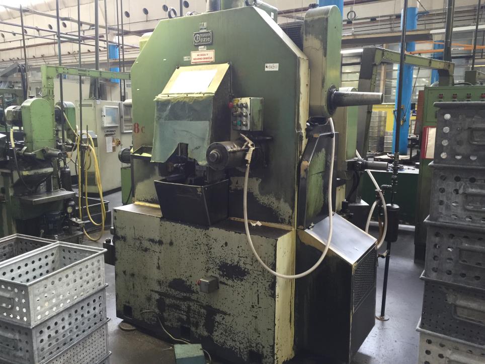 Máquinas e equipamentos para trabalhar metais-1
