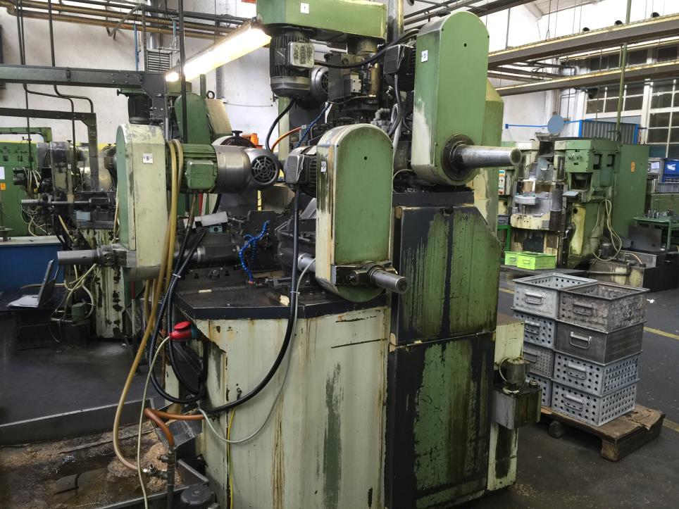 Máquinas e equipamentos para trabalhar metais-2