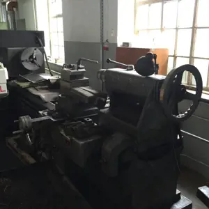 Universaldrehmaschine Potisje PA 45