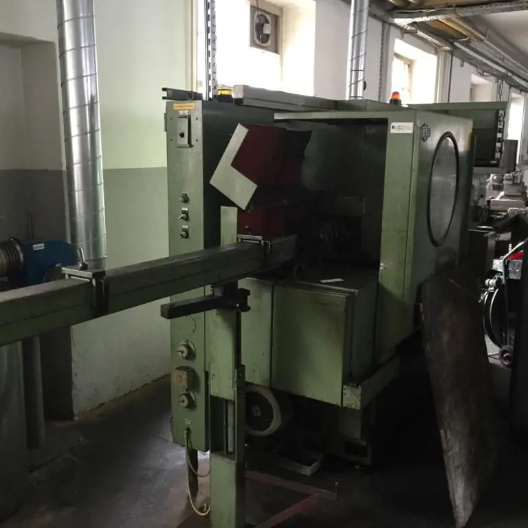 Automatic lathe Kovosvit A 32 C