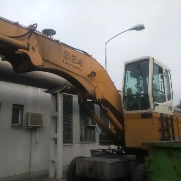 Bagger Liebherr A924 Litronic