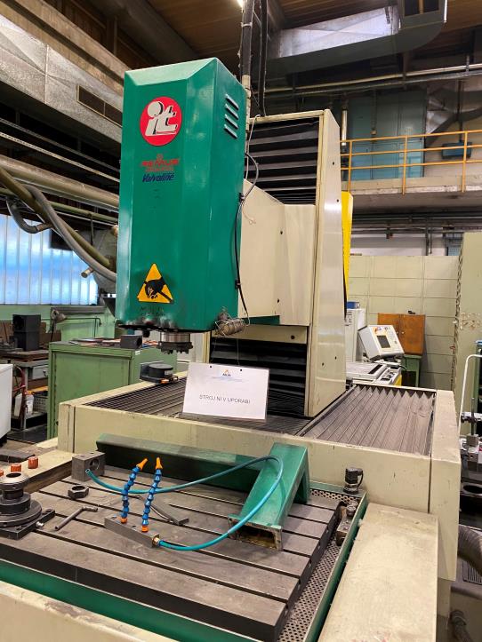 Máquinas e equipamentos para trabalhar metais-5