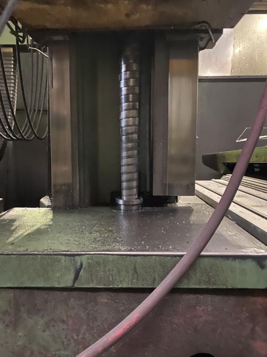 Máquinas e equipamentos para trabalhar metais-8