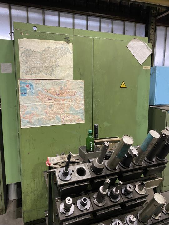 Máquinas e equipamentos para trabalhar metais-8