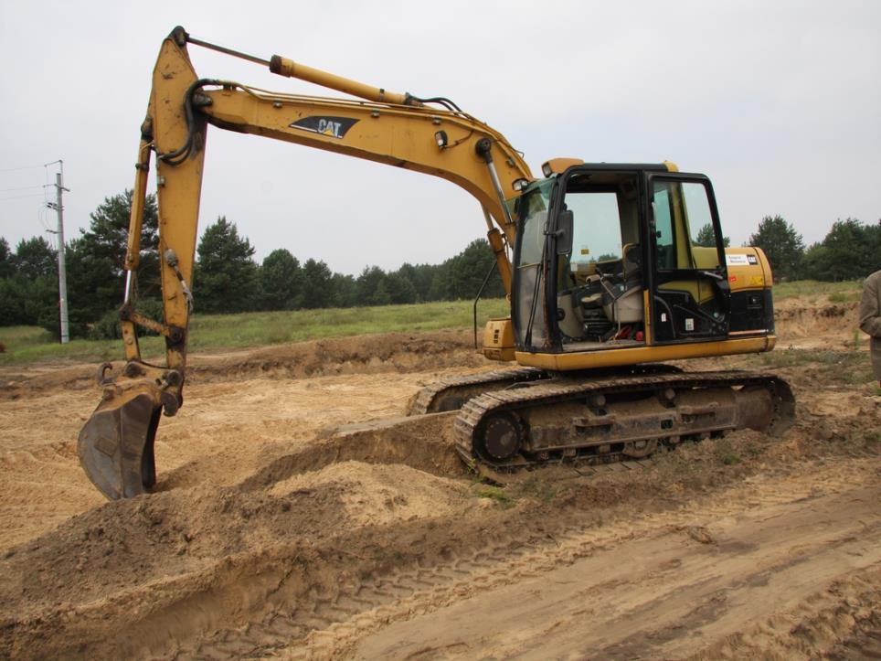 used construction machinery (excavator, wheeled loader, etc.)-1