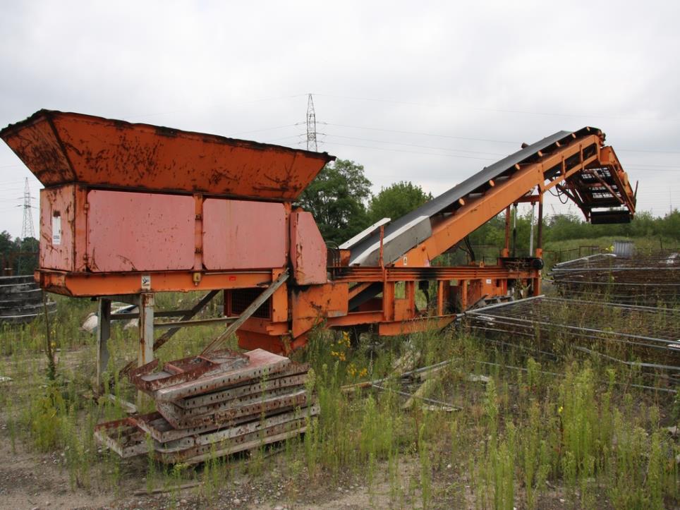 used construction machinery (excavator, wheeled loader, etc.)-1