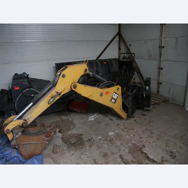 machines de construction d'occasion (pelles, chargeuses sur pneus, etc.)-1