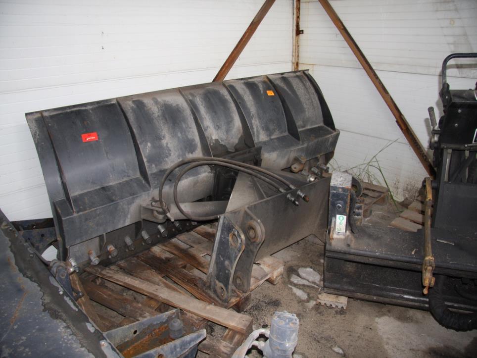 used construction machinery (excavator, wheeled loader, etc.)-1