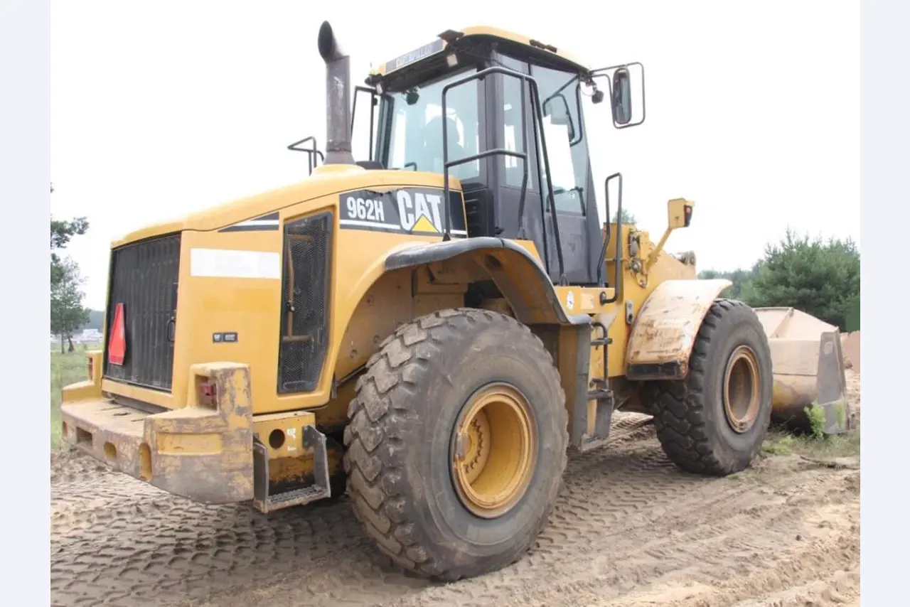 used construction machinery (excavator, wheeled loader, etc.)-5