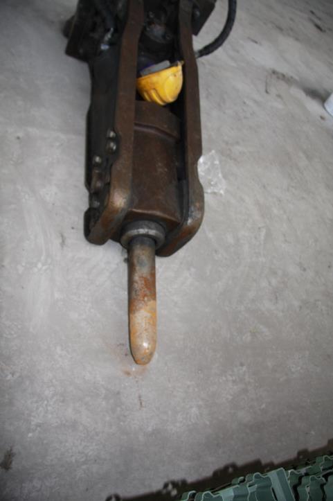 Máquinas de construção usadas (escavadoras, carregadoras de rodas, etc.)-4