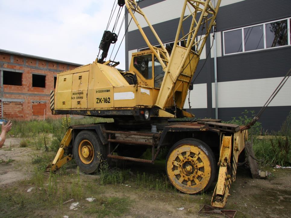 Máquinas de construção usadas (escavadoras, carregadoras de rodas, etc.)-1