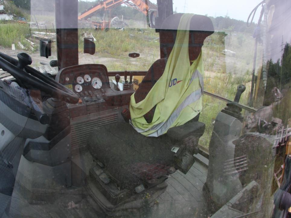 Máquinas de construção usadas (escavadoras, carregadoras de rodas, etc.)-5