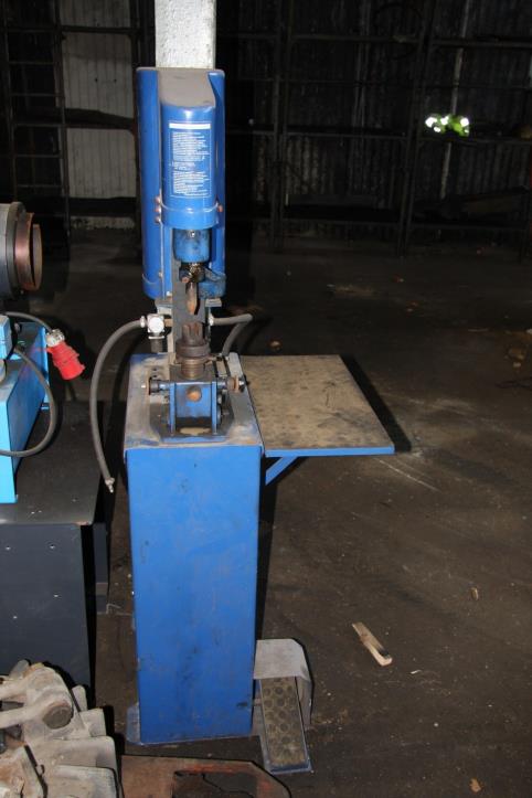 Machines et véhicules de chantier-2