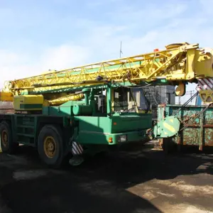 Samojezdny żuraw samochodowy TEREX ATT 400 2FDTM