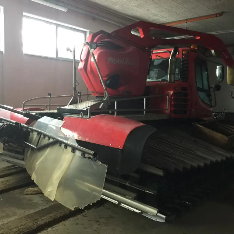 Pistenraupe PistenBully 300 W Polar / W5