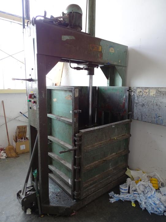 Maschinen und Geräte zur Büromaterialproduktion-1