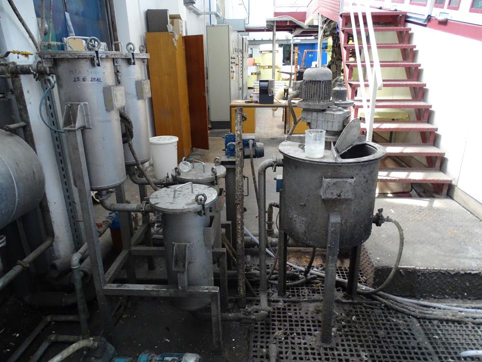 Maschinen und Geräte zur Büromaterialproduktion-16