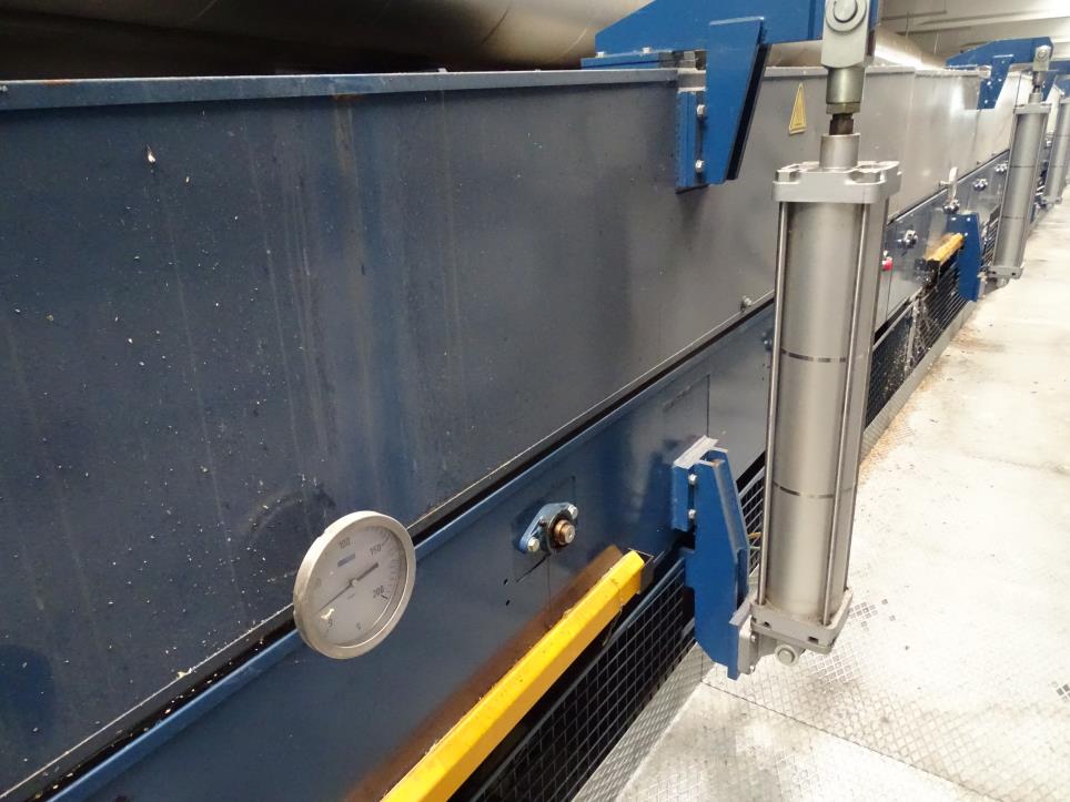 Maschinen und Geräte zur Büromaterialproduktion-21