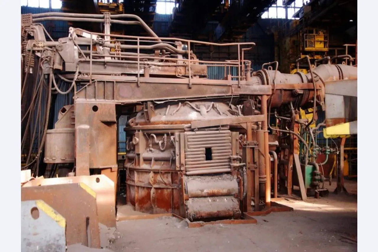 Used machines of a steelwork-1