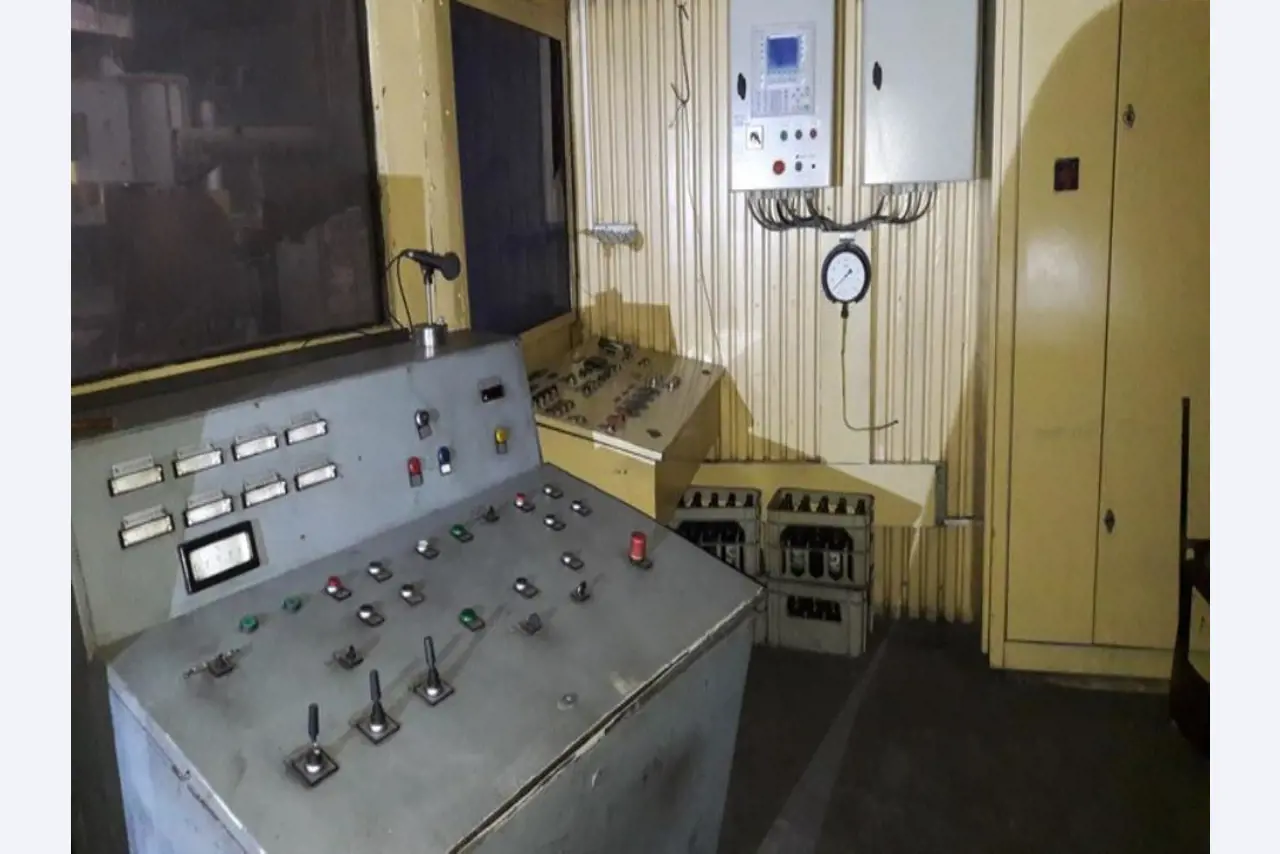Used machines of a steelwork-2