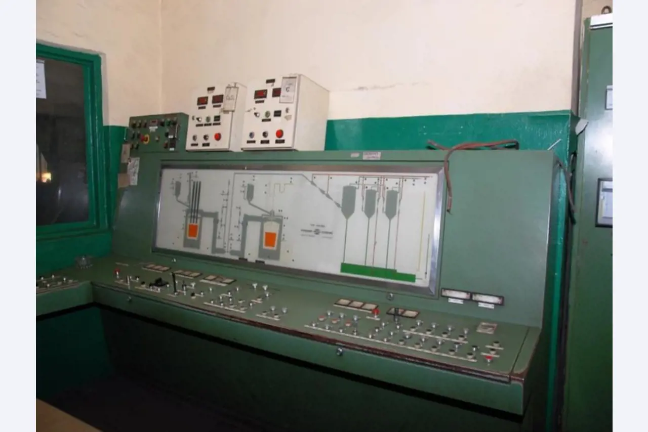 Used machines of a steelwork-6