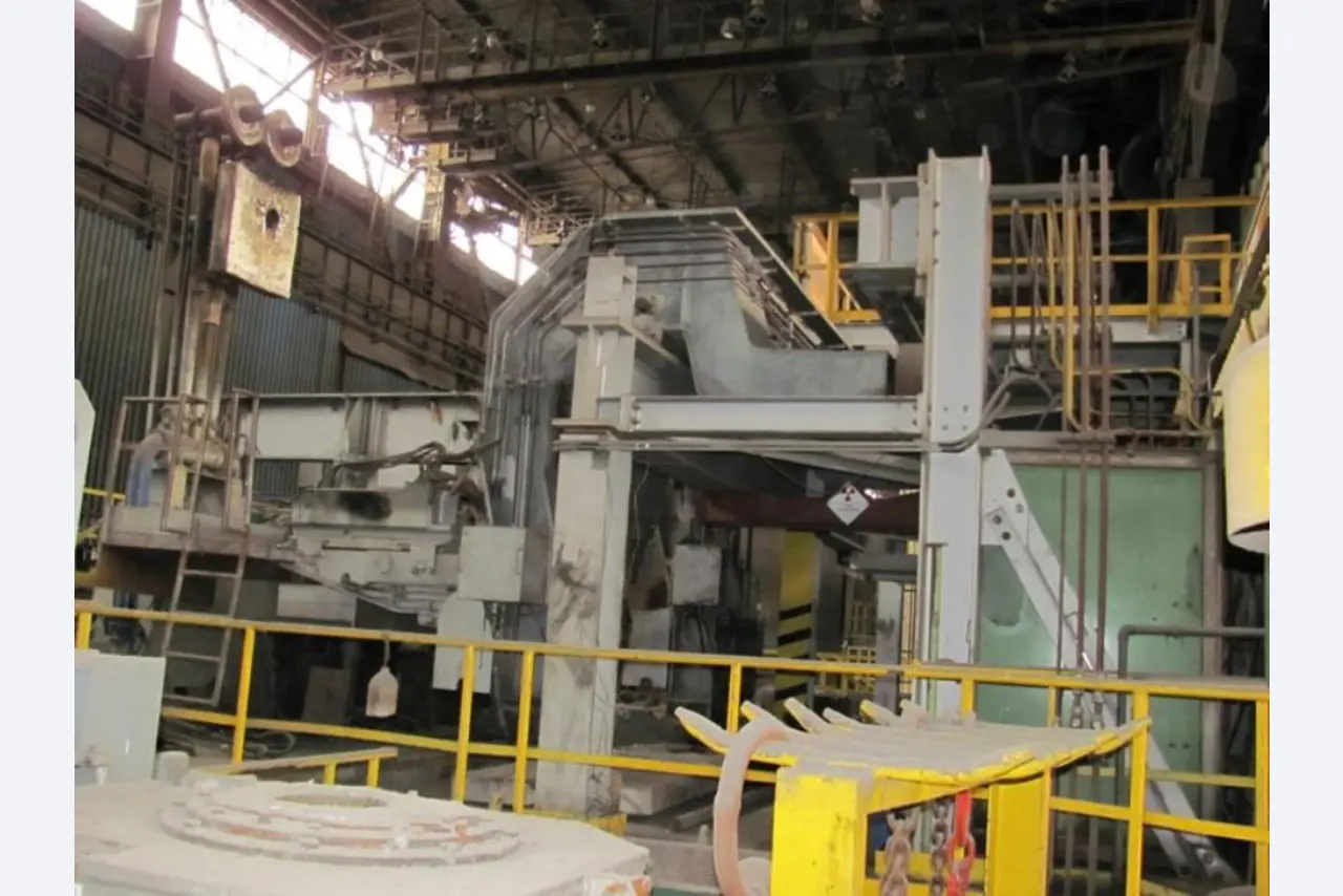 Used machines of a steelwork-2