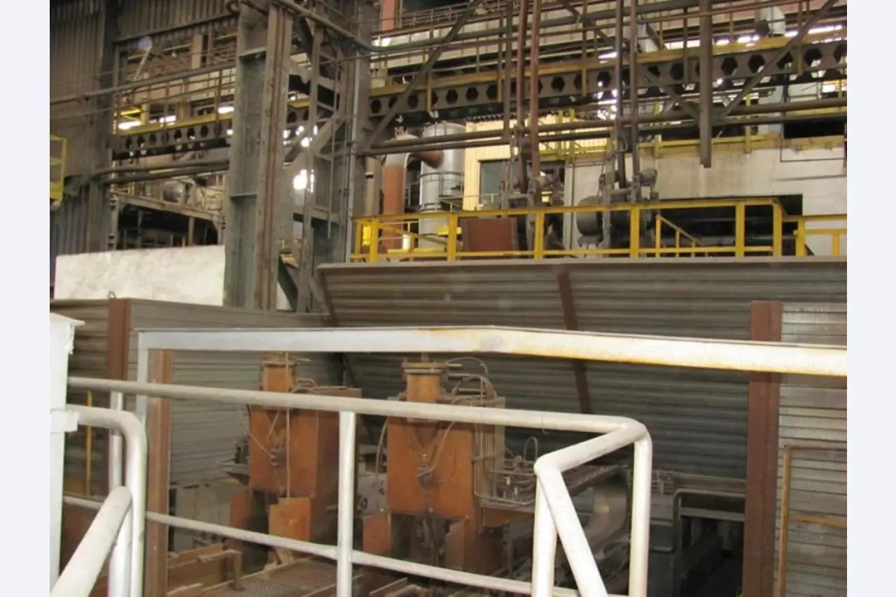 Used machines of a steelwork-5