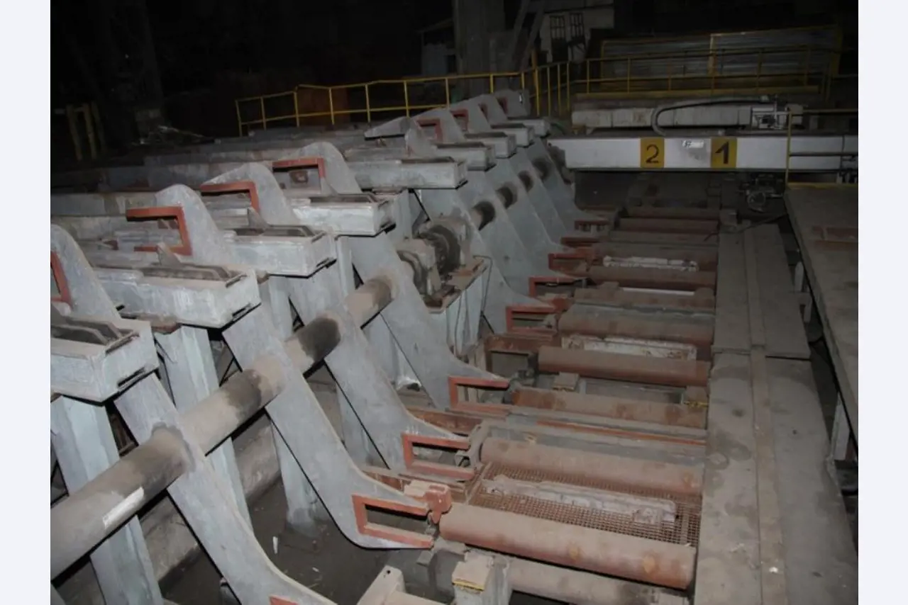 Used machines of a steelwork-10
