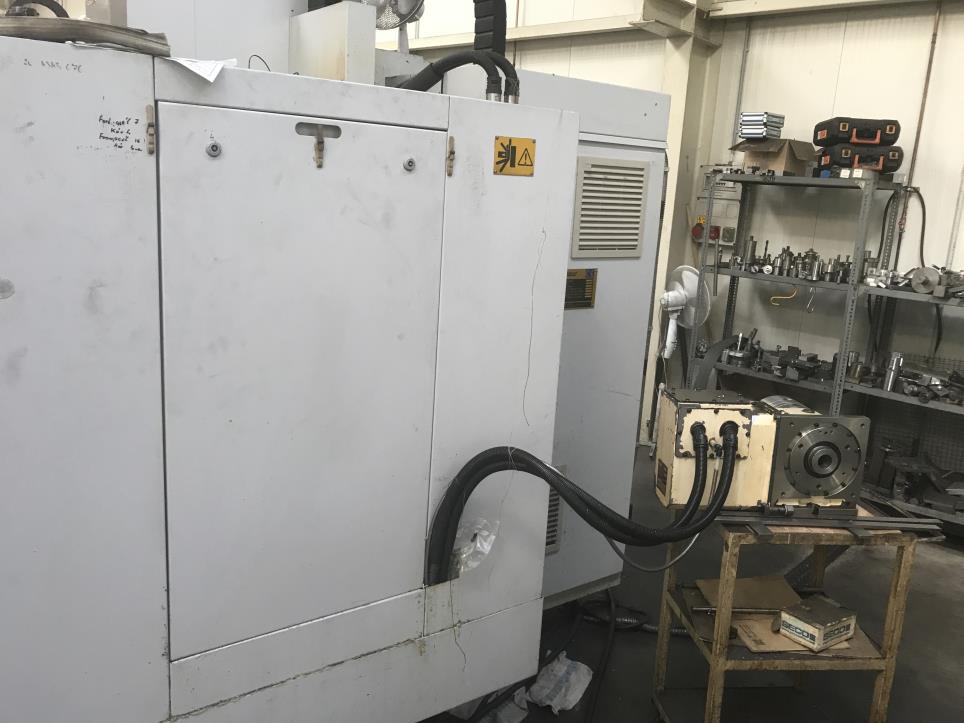 eine HAAS-CNC-Drehmaschine-5