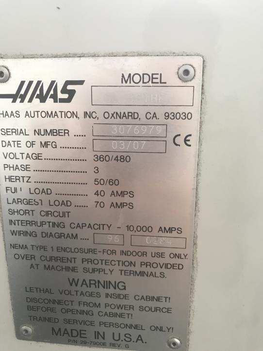 eine HAAS-CNC-Drehmaschine-5