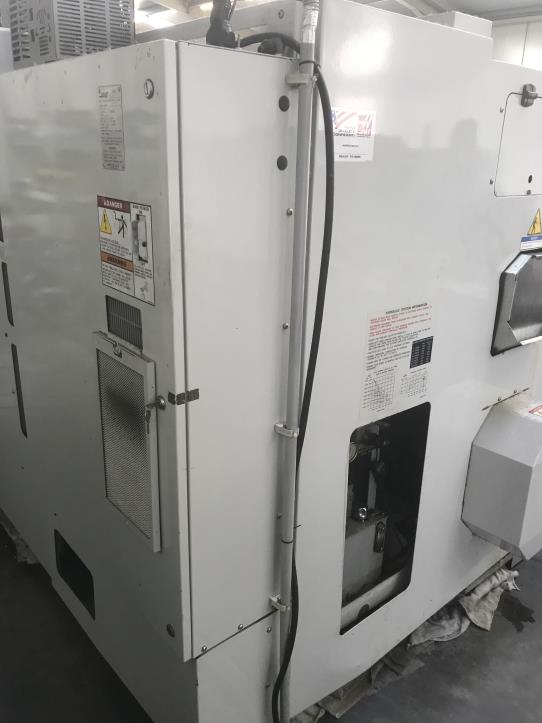 eine HAAS-CNC-Drehmaschine-6