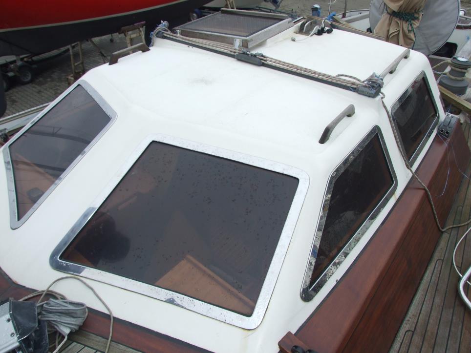 Hochsee-Segelyacht

-9