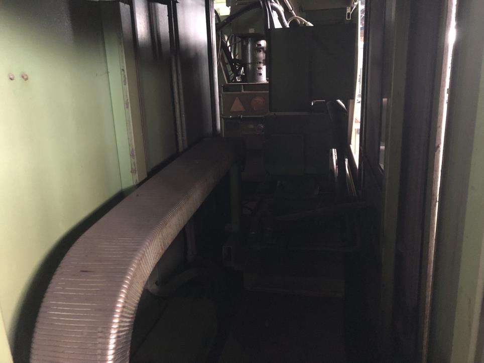 Gut gewartete CNC-Fräszentren-5