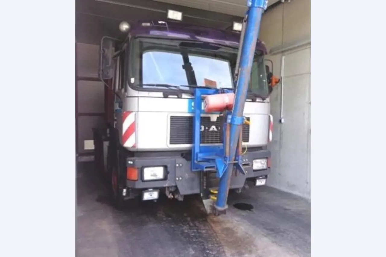 Machines en bedrijfsuitrusting-19